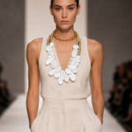Glam Schoolhouse Necklace 0369261